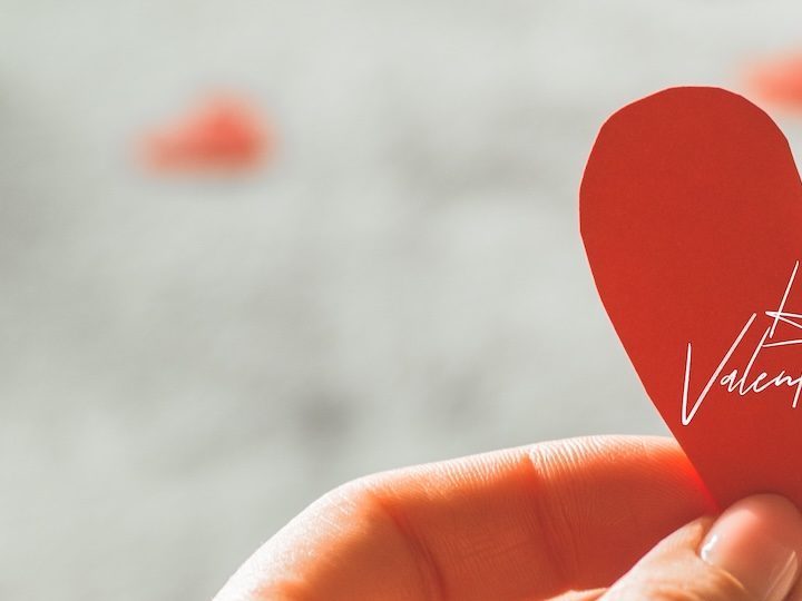 Regalos de San Valentín unisex: 7 opciones económicas que puedes comprar desde casa