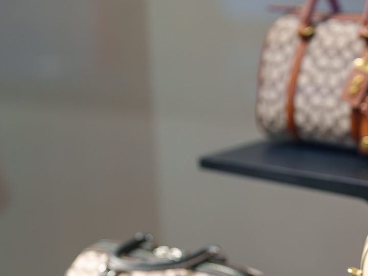 8 bolsos Coach con 50% de descuento o más este fin de semana por el Día de los Presidentes