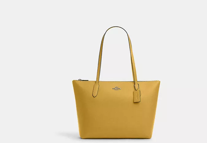 Zip Top Tote de Coach.