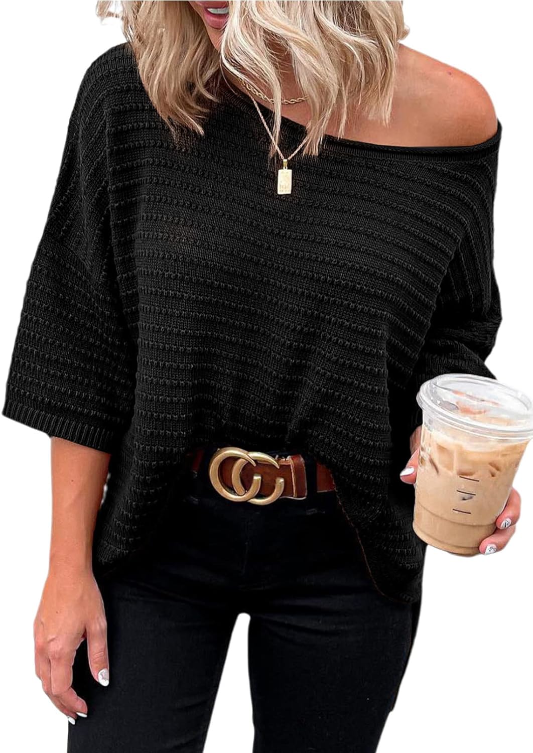 Blusa color negro de Dokotoo de venta en Amazon.