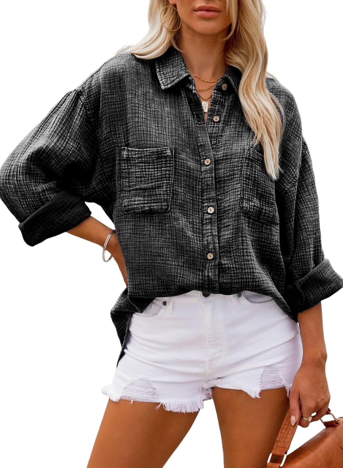 Camisa negra oversized de Dokotoo de venta en Amazon.