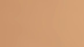 Conoce la crema viral antiedad de $9 dólares que las compradoras usan para rejuvenecer la piel