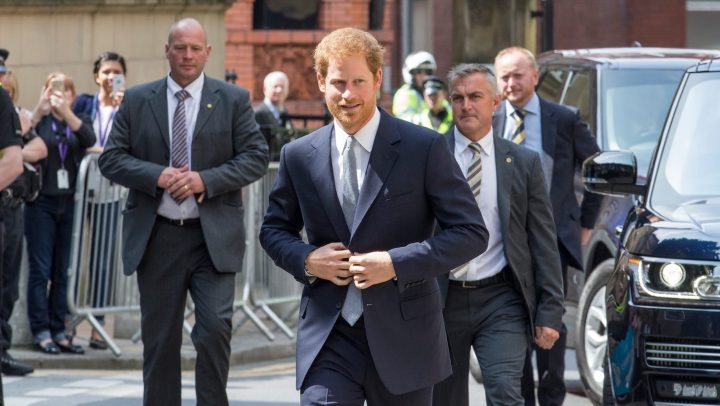El príncipe Harry llegando a Leeds en 2017.