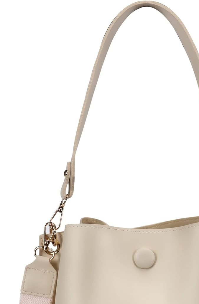 Cartera Bucket de Hseonejia.