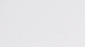 Jennifer Lopez posa en la alfombra roja de los People's Choice Awards 2017 en Los Ángeles, EE.UU.