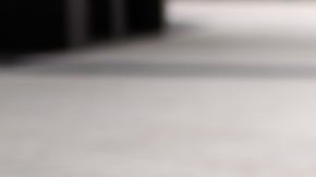 Las medias rojas están de moda este 2024: 4 tips para integrarlas en tus atuendos