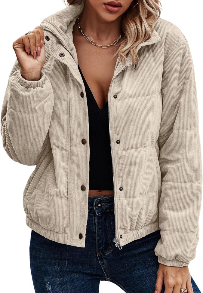 Chaqueta de Angashion de venta en Amazon.