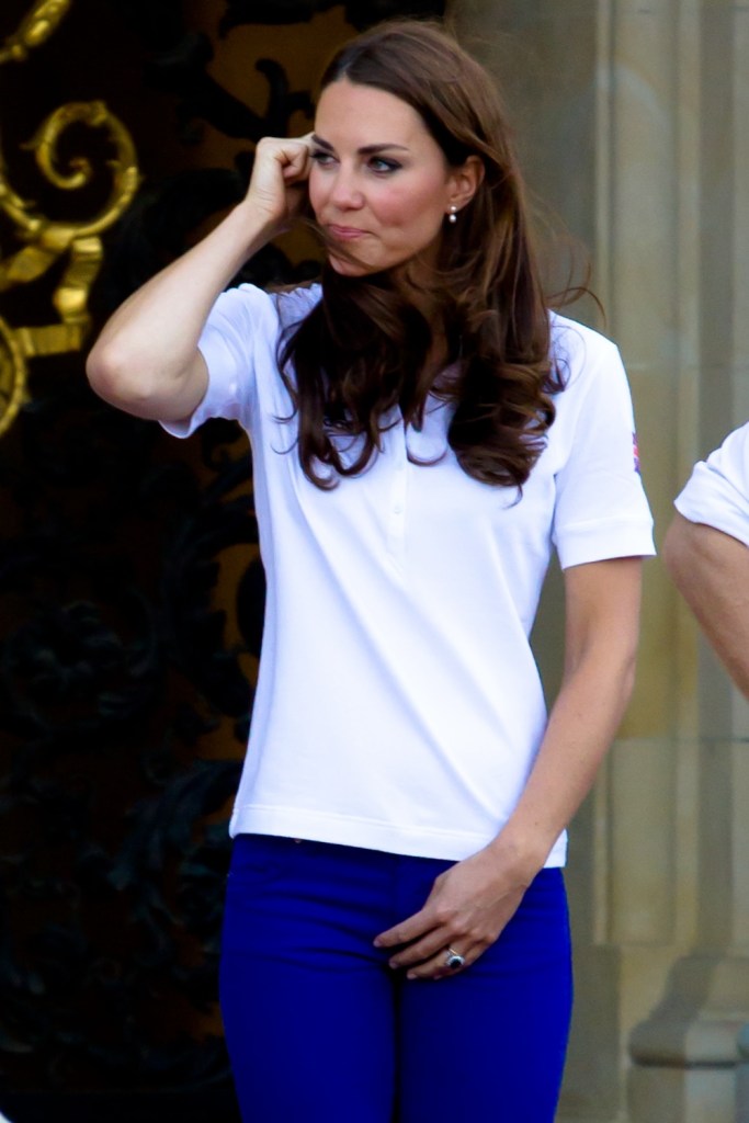 Kate Middleton afuera del Palacio de Buckingham en julio de 2012.