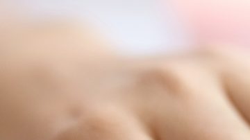 ¿Qué son las soap nails? Conoce la nueva tendencia de uñas minimalistas y de lujo silencioso