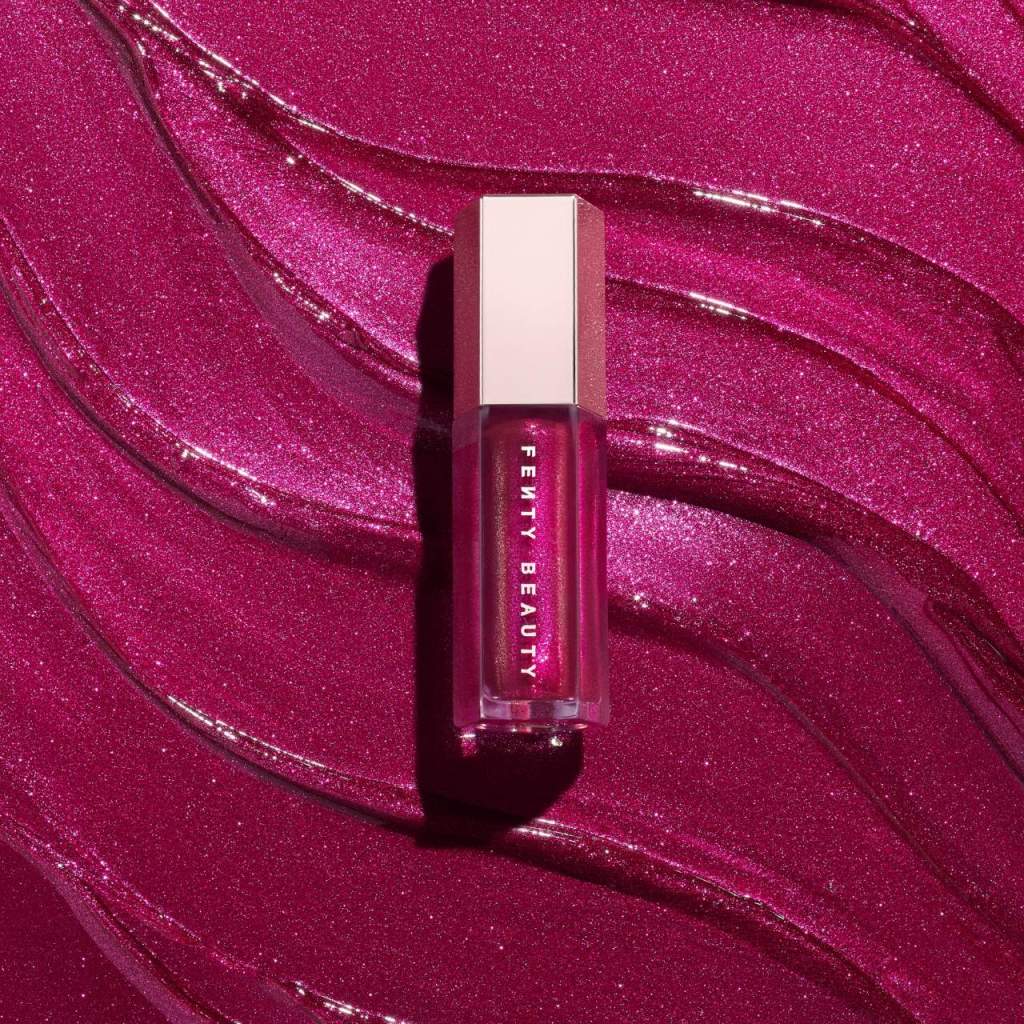 Gloss Bomb Universal Lip Luminizer de Fenty Beauty.