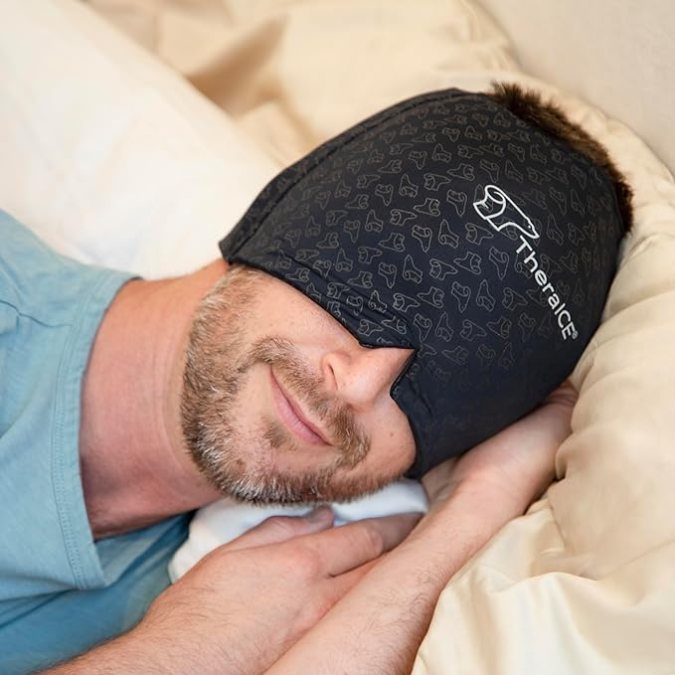 Gorro para migraña de TheraICE de venta en Amazon.