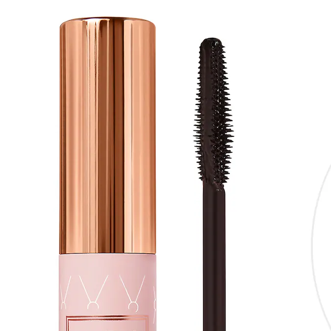 Pillow Talk Push Up Lashes Volumizing & Lengthening Mascara de Charlotte Tilbury.