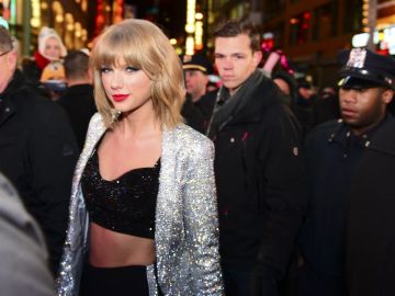 Taylor Swift antes de su presentación en Times Square por el Año Nuevo en 2014.