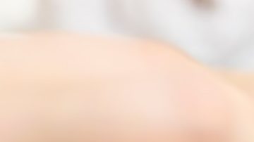 Uñas con efecto aurora: 4 tutoriales en TikTok con la tendencia de manicura del momento