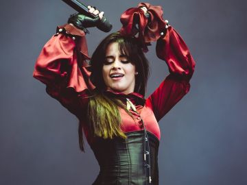 Camila Cabello en el escenario de Austin City Limits el 7 de octubre de 2018.