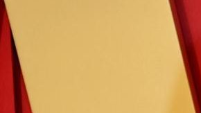 Rumer Willis, Demi Moore, Tallulah Willis and Scout LaRue en la alfombra roja de la Vanity Fair Oscar Party 2024.