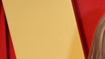 Rumer Willis, Demi Moore, Tallulah Willis and Scout LaRue en la alfombra roja de la Vanity Fair Oscar Party 2024.