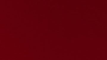 Las tendencias de la moda para la primavera apuntan a las hombreras pronunciadas.