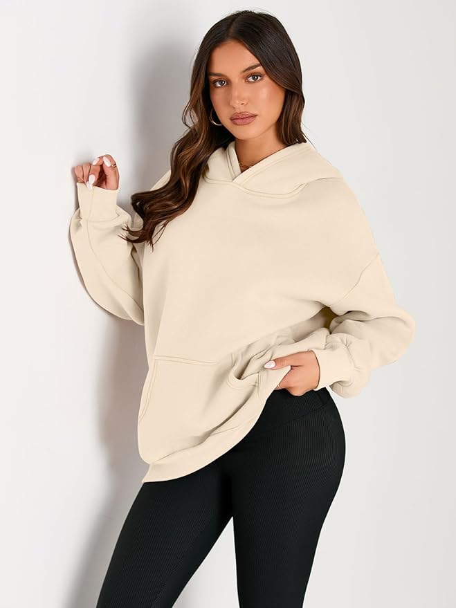 Sudadera color beige de EFAN de venta en Amazon.