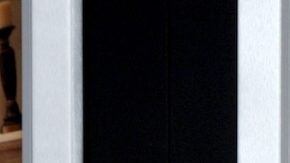 Jennifer Lopez posa en la alfombra roja de la premier de "What To Expect When You're Expecting" en Los Ángeles en 2014.