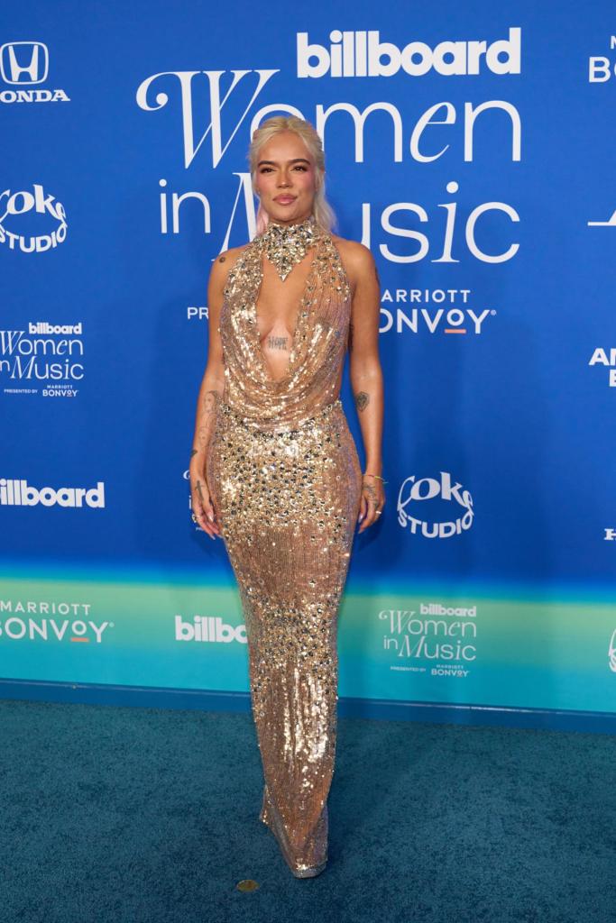 Karol G en la alfombra de los Billboard Women in Music.