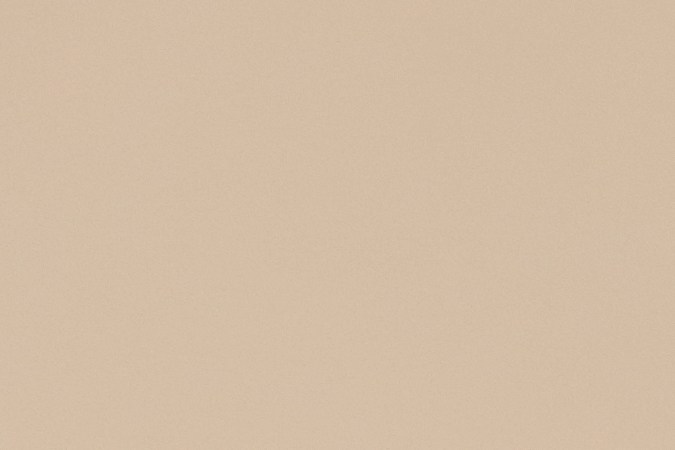 Las chicas mantienen un look natural con muy poco maquillaje para polas.