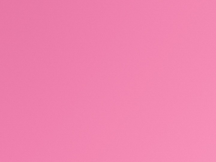 El maquillaje rosa es el look ideal para impulsar tu feminidad en la primavera.