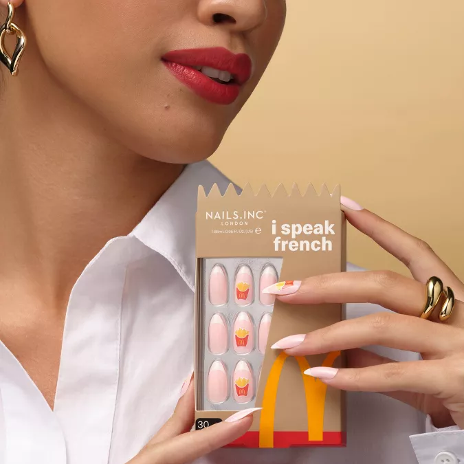 Press-on nails de Nails Inc. x McDonald’s.
