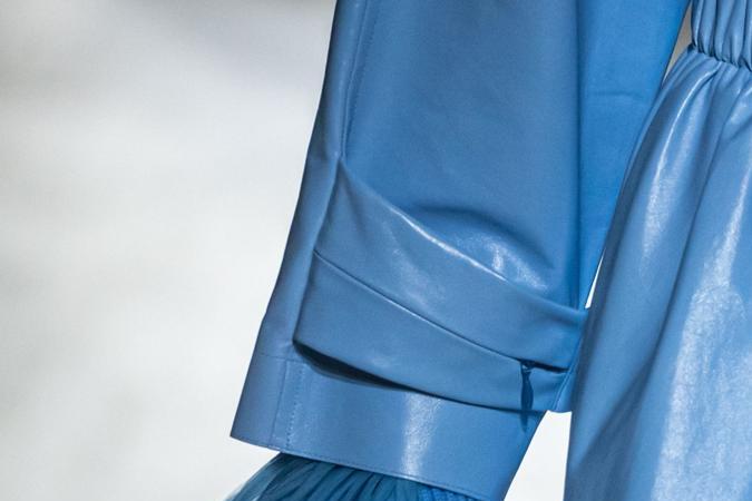 Bolso en la pasarela de Louis Vuitton de su colección otoño/invierno 2024.