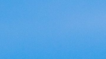 El cuidado del cabello en la playa es un paso importante para que luzca saludable.