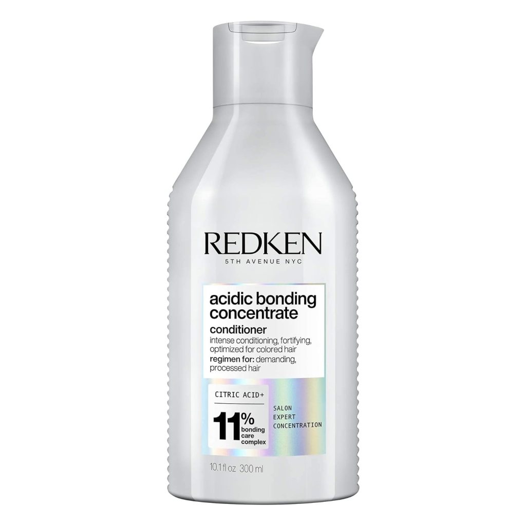 Acidic Bonding Conditioner de Redken.