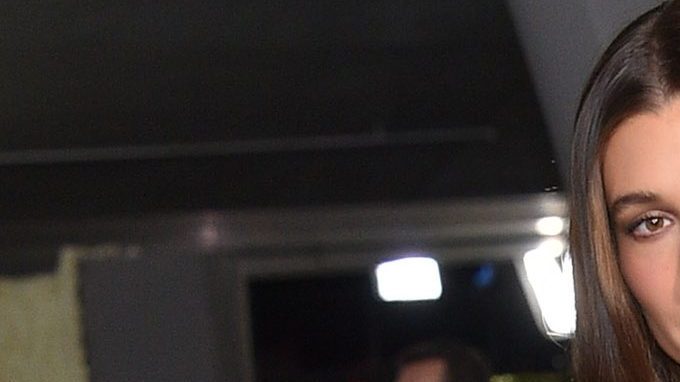 Hailey Bieber sigue demostrando que es la reina de las tendencias de maquillaje