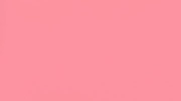 Muchas firmas presentaron sus nuevos productos de maquillaje para la primavera.