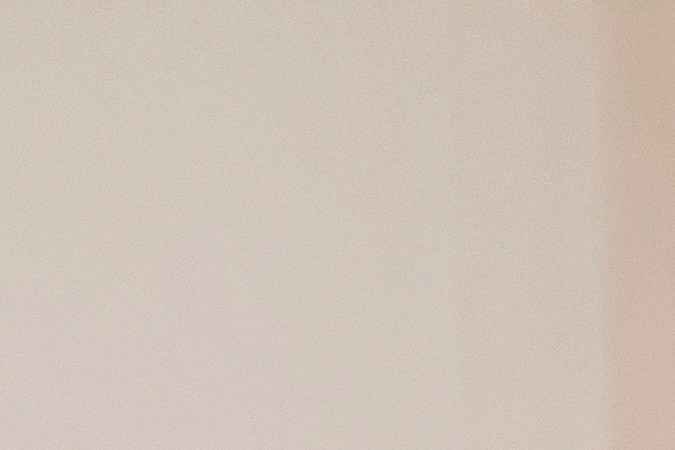 Humedece tu piel antes de rasurar para mejorar el resultado. 