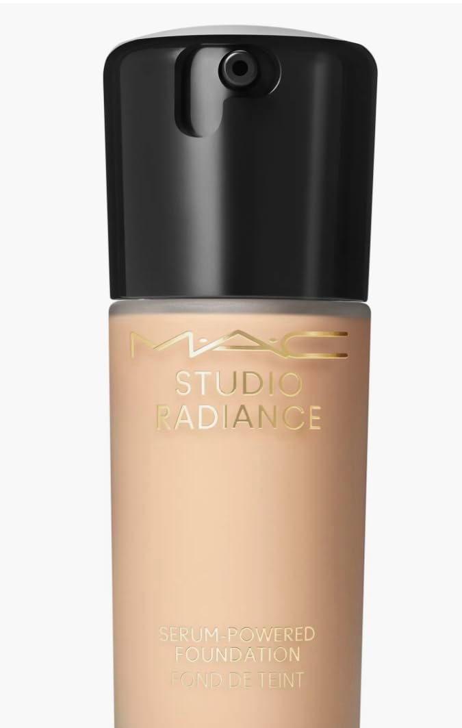 Studio Radiance Serum-Powered Foundation de Mac Cosmetics