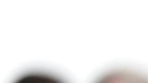 Bella Hadid luce un vestido "desnudo" en el Festival de Cannes.