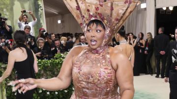 Lizzo llevó uno de los perores looks de la MET Gala 2024.