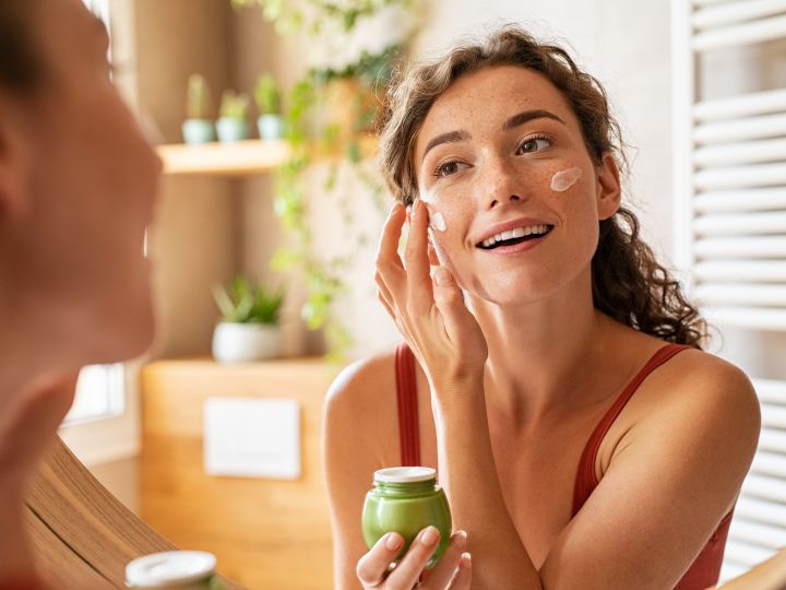 Tata Harper acaba de presentar el producto ideal para chicas con pieles sensibles.