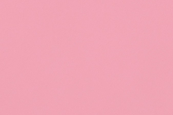 Si presentas caspa constantemente, acude con un dermatólogo especialista.