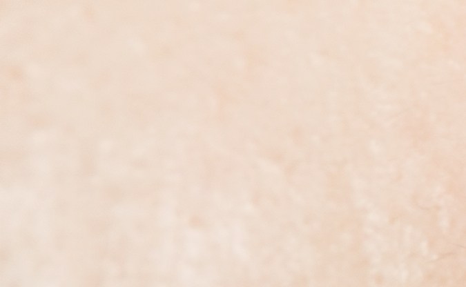 Realiza gimnasia facial para evitar la aparición de las patas de gallo.