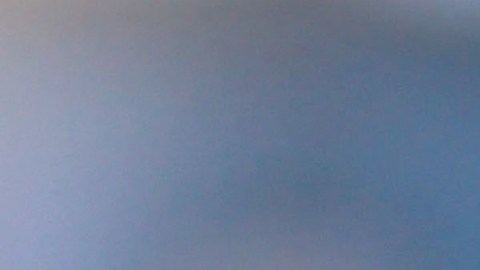 La luna creciente es ideal para cortar las puntas abiertas.