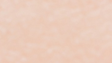 Realiza maquillajes con sombras verdes para resaltar tus ojos.