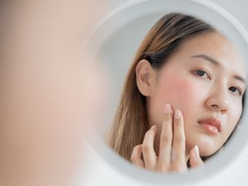 Mejora el cuidado de la piel seca con los consejos adecuados para el verano.