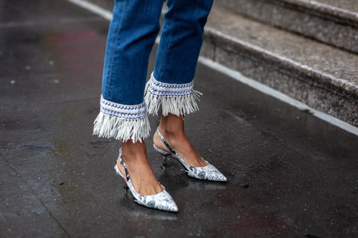 Mejora tus looks de verano con los zapatos kitten heels.