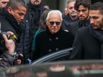 El reconocido diseñador italiano, Giorgio Armani, celebra su cumpleaños número 90.