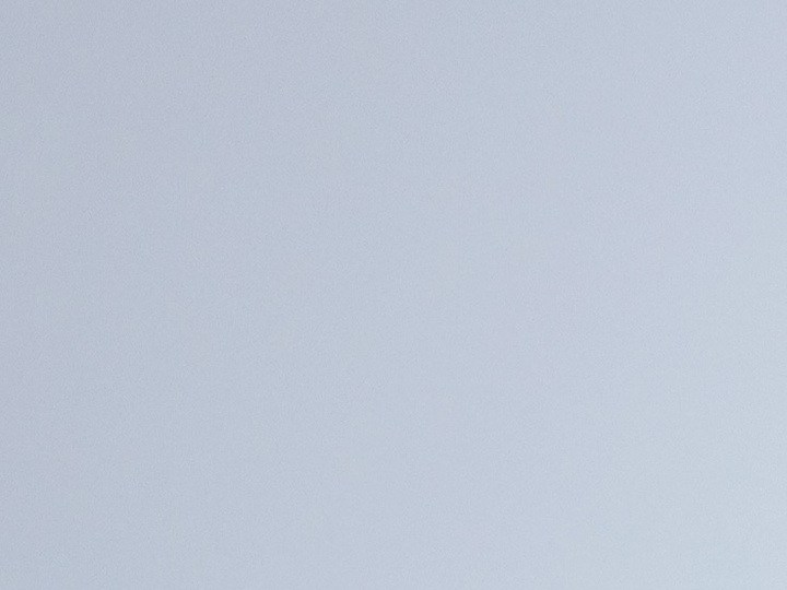 Combate los daños en el cabello maltratado químicamente al usar tratamientos adecuados para fortalecerlo.