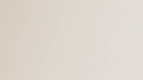 Aprenda a peinar tu cabello en capas para mejorar su forma.