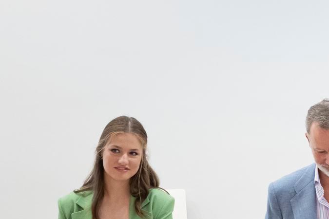 La reina Letizia usó un vestido alquilado de una firma australiana.