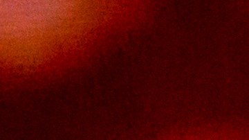 Miley Cyrus acude al lanzamiento del nuevo perfume de Gucci.