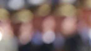 La reina Letizia luce un nuevo vestido de flores ideal para el verano.